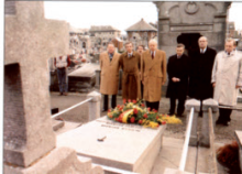 Hommage du Gouvernement wallon sur la tombe de François Bovesse © SPW