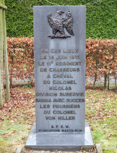 La stèle en hommage au colonel Nicolas © D. Timmermans