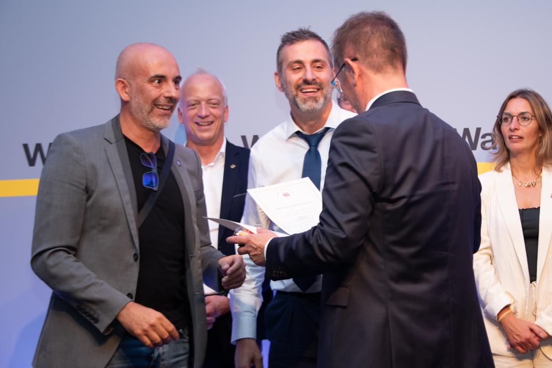 Photo remise Cataldo
