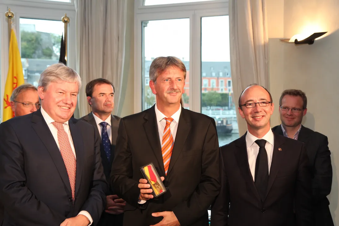 Pascal Lizin, représentant de Jean Stéphenne, avec Jean-Claude Marcourt et Rudy Demotte