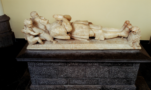 Le gisant de Maximilien de Hornes dans l’église de Braine-le-Château © KIK-IRPA, Bruxelles