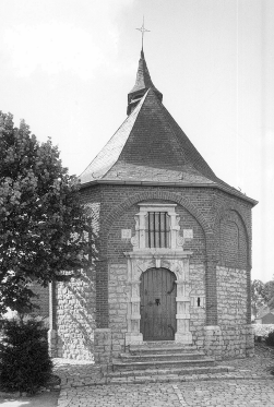 La chapelle Notre-Dame-de-Bon-Secours à Zétrud-Lumay. Photo de 1944 © Bruxelles, KIK-IRPA