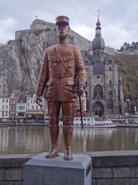 Statue Charles de Gaulle (Dinant)