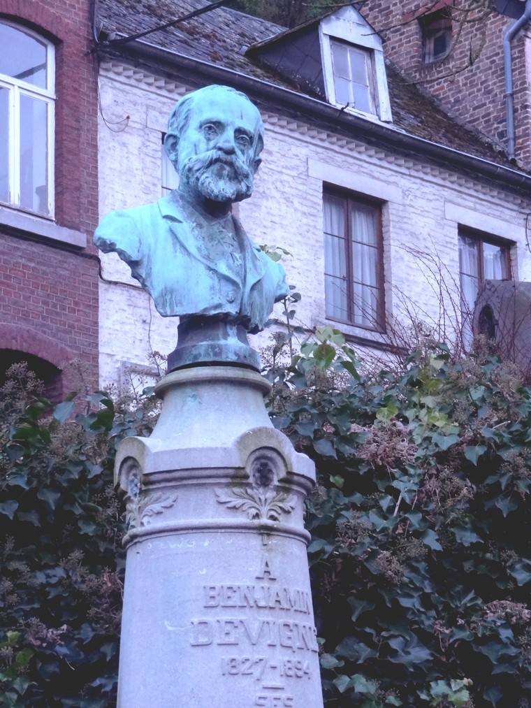 Monument  Benjamin Devigne