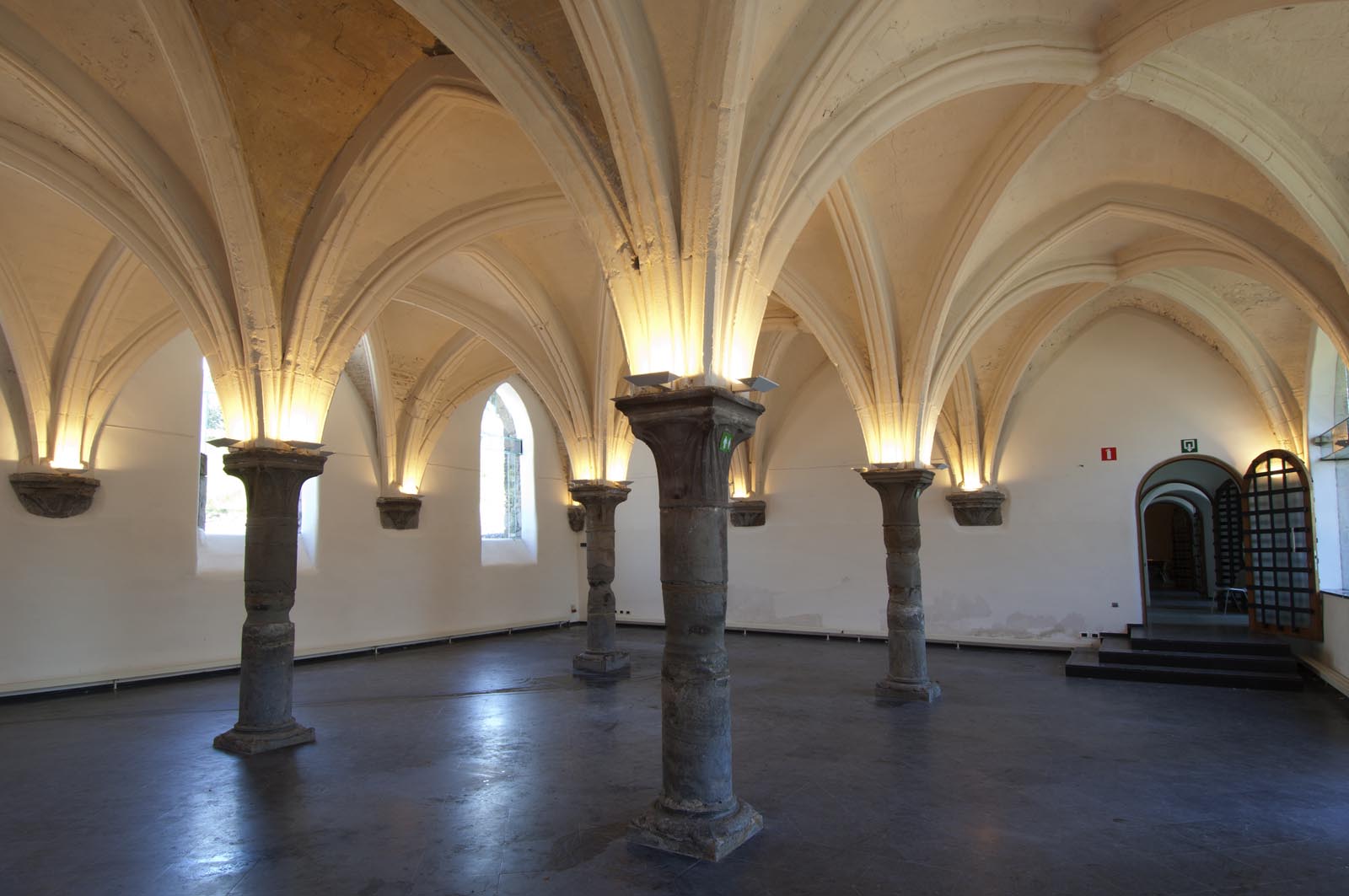 Ancien cloître de l'abbaye du Val-Saint-Lambert © G. Focant