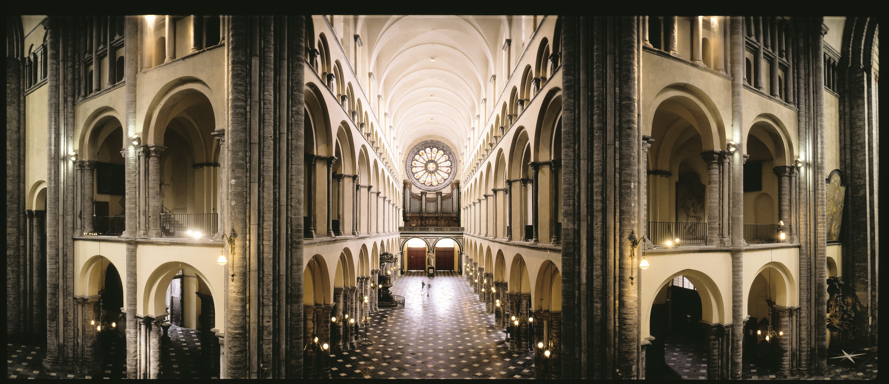 Cathédrale Notre-Dame de Tournai - G. Focant © SPW